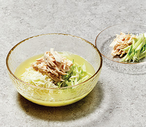 �ʰ��� ����