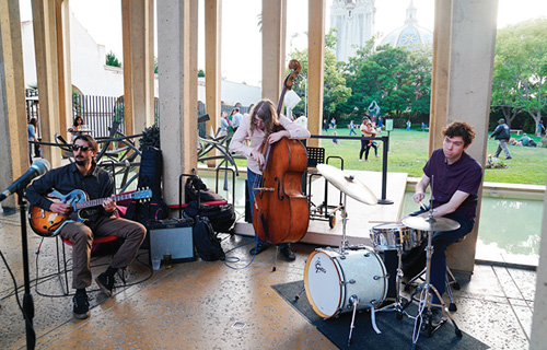 �ߺ��� ��ũ�� ��������